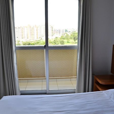 Apartamento Golden Dolphin Grand Caldas Novas Exterior foto